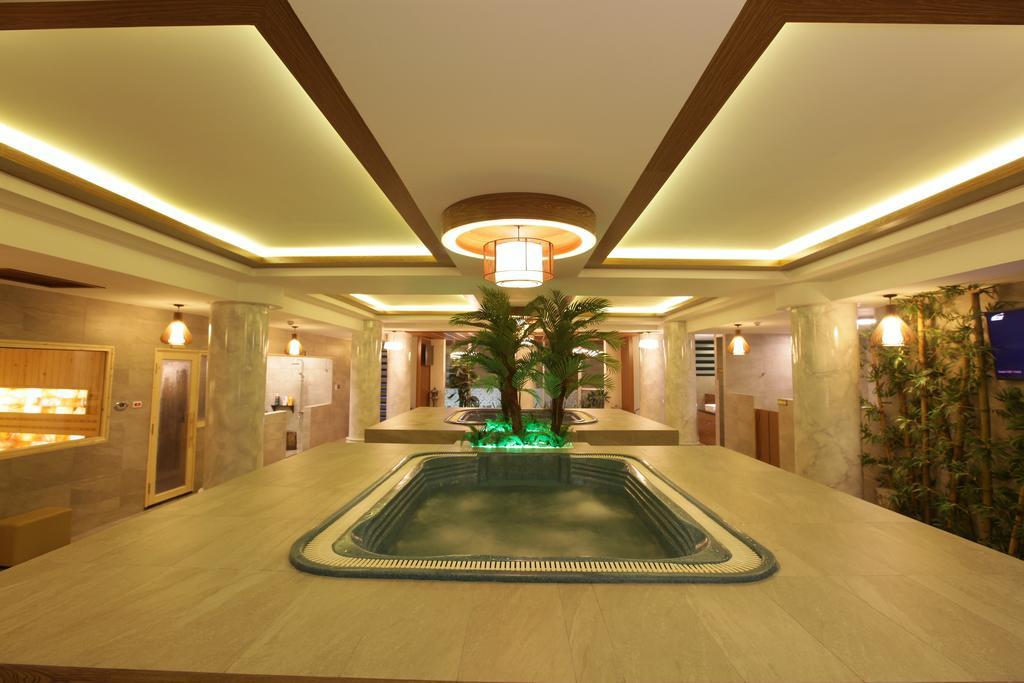 Minh Tam Hotel & Spa 3/2 Хошимин Экстерьер фото