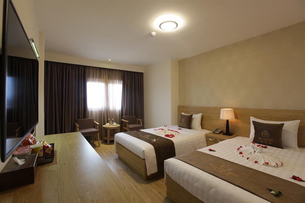 Minh Tam Hotel & Spa 3/2 Хошимин Экстерьер фото
