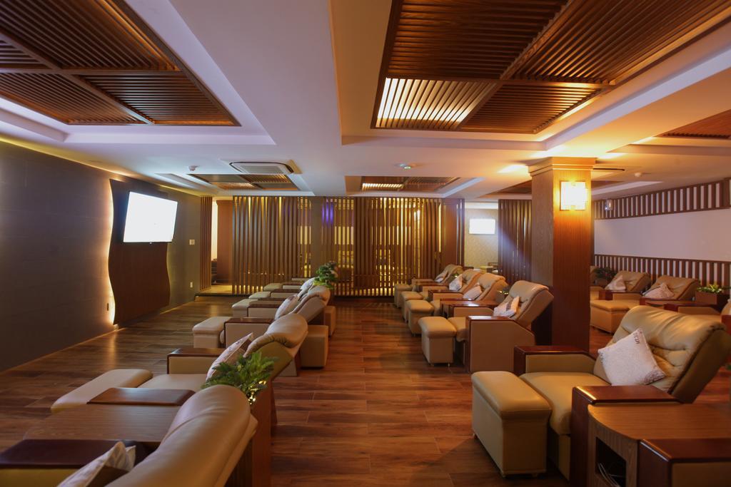 Minh Tam Hotel & Spa 3/2 Хошимин Экстерьер фото