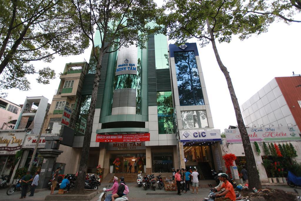 Minh Tam Hotel & Spa 3/2 Хошимин Экстерьер фото