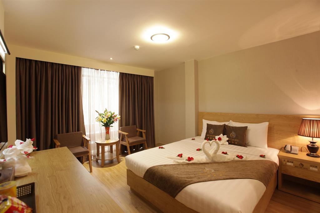 Minh Tam Hotel & Spa 3/2 Хошимин Экстерьер фото